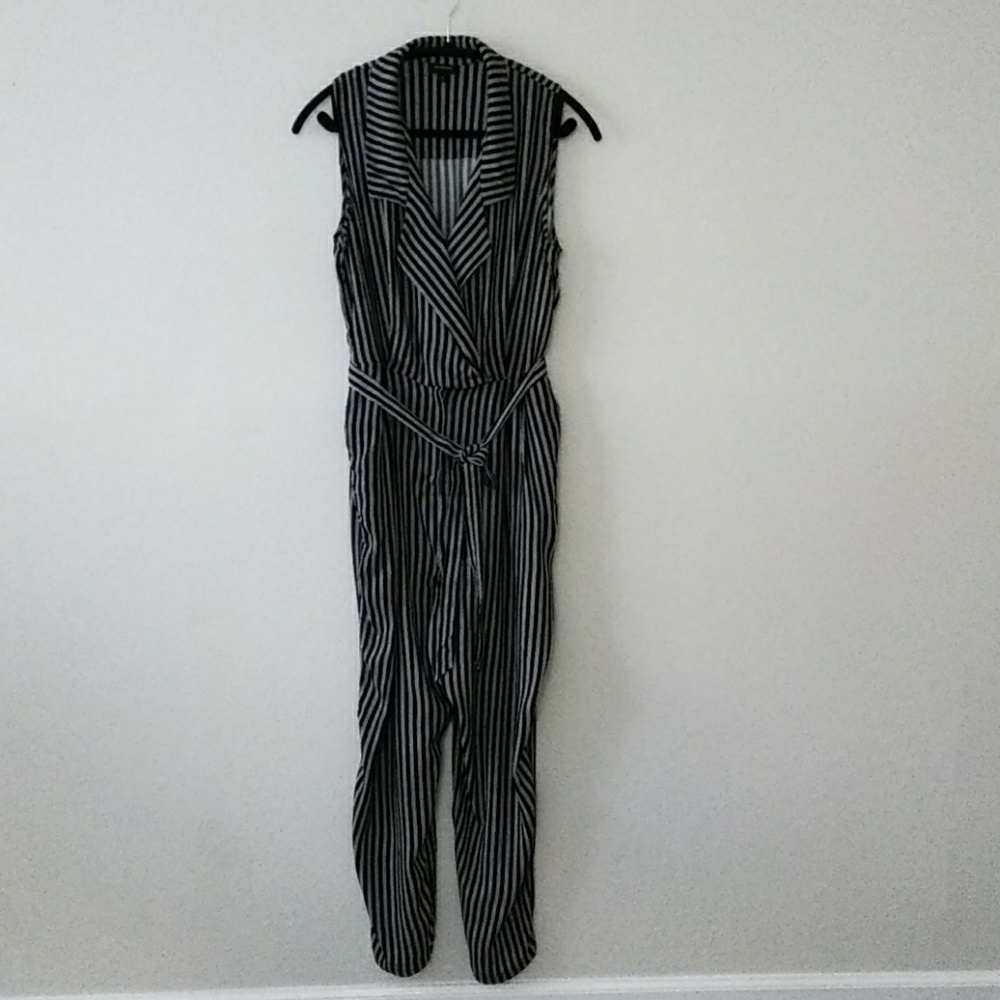 Slip on sleeveless  jumpsuit